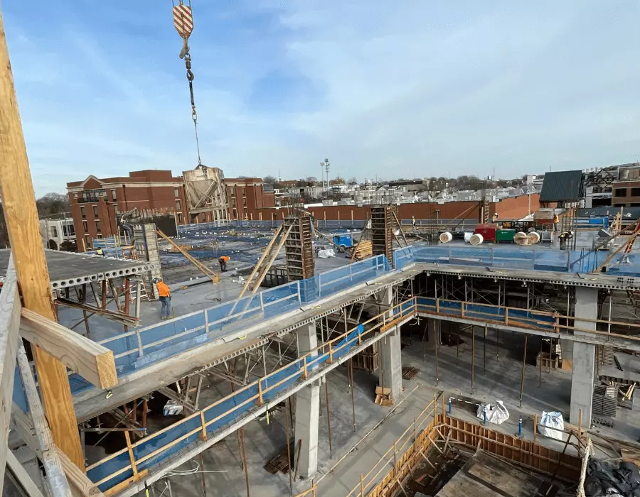 commercial retail building under construction in nashville tennessee