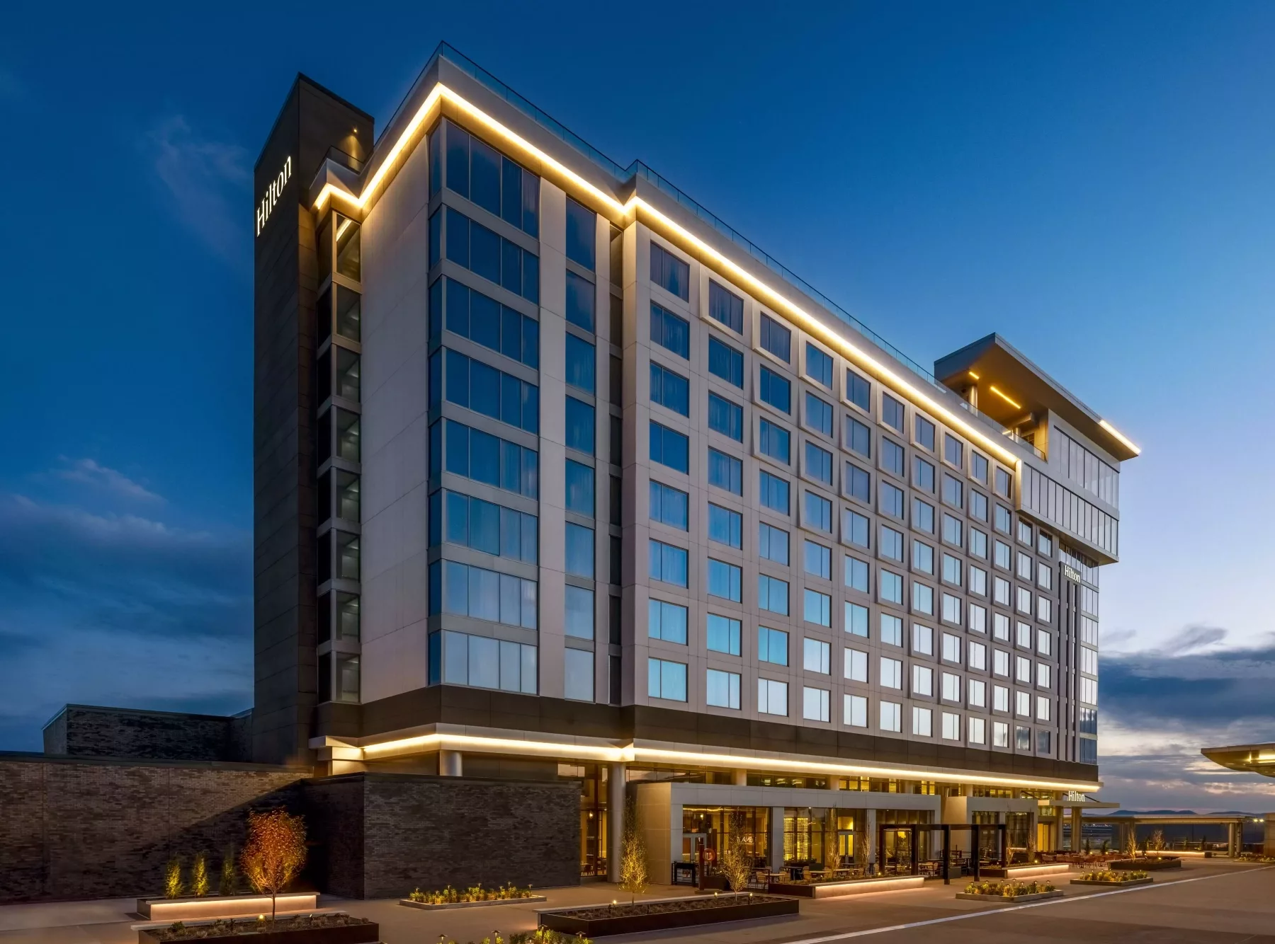 Hilton BNA Nashville Airport Hotel